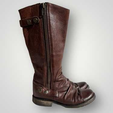 Steve Madden Baxter brown riding boot