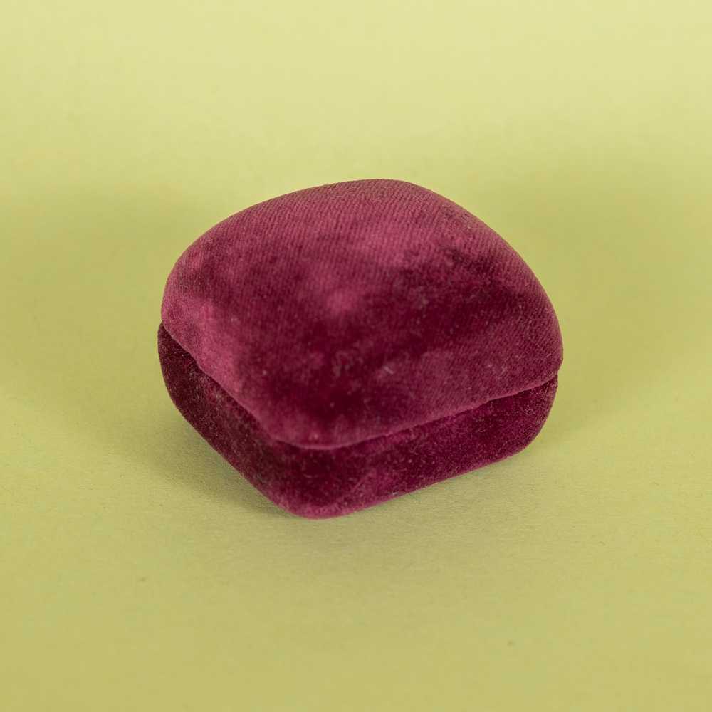 Antique Merlot Silk Velvet Separating Ring Box - image 3