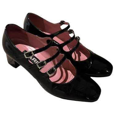 Carel Patent leather heels