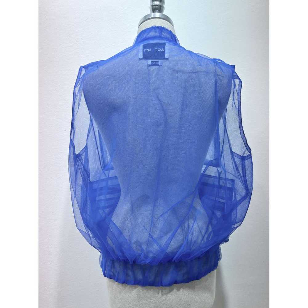 Act N°1 Vest - image 2