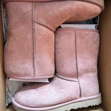 UGG Boots Classic Short