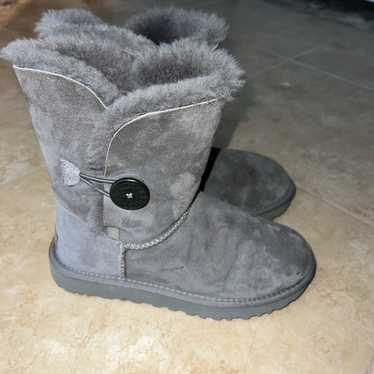 ugg boots size 7