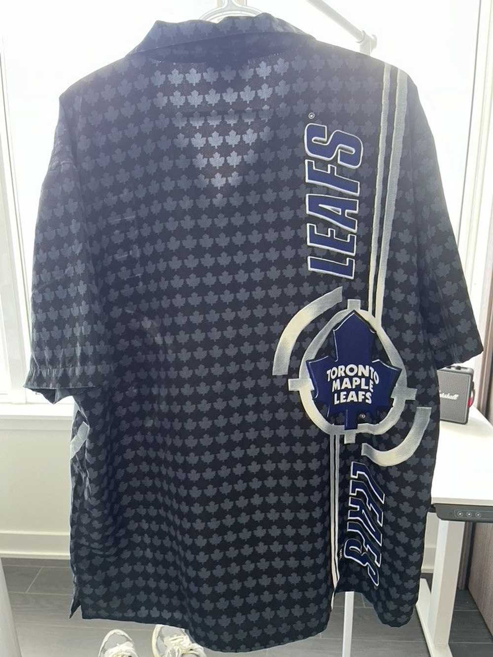 NHL × Vintage Vintage NHL Maple Leafs Button-up - image 4