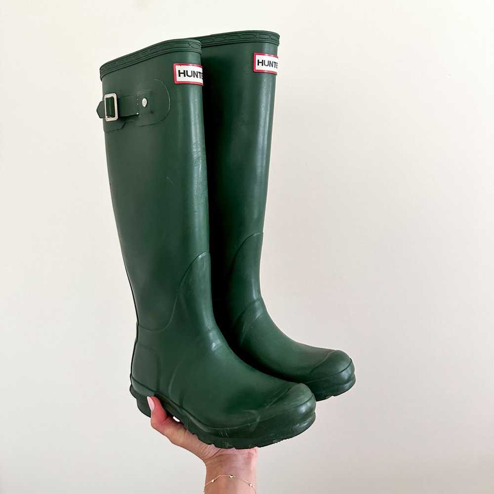 Hunter Original Tall Rubber Outdoor Rain Boots Gr… - image 1