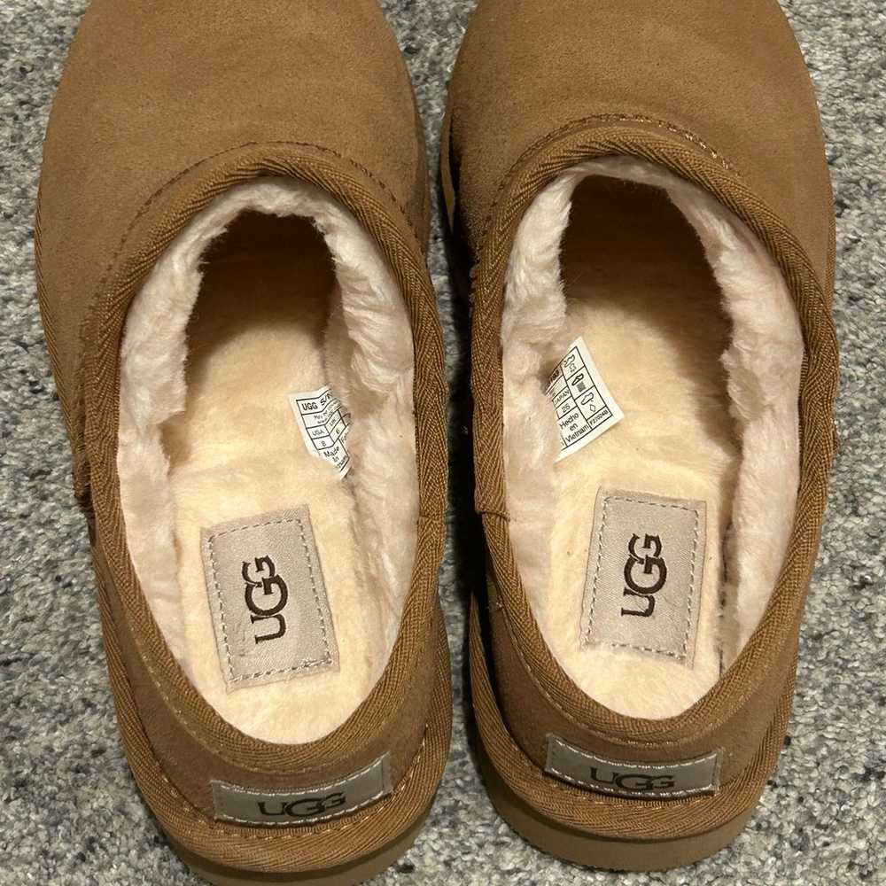 UGG - image 2