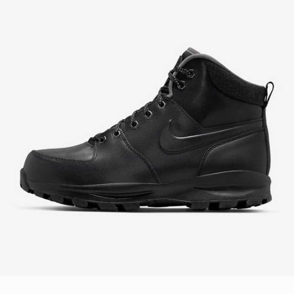 Nike Manoa Leather Black on Black Non Marking Sol… - image 2