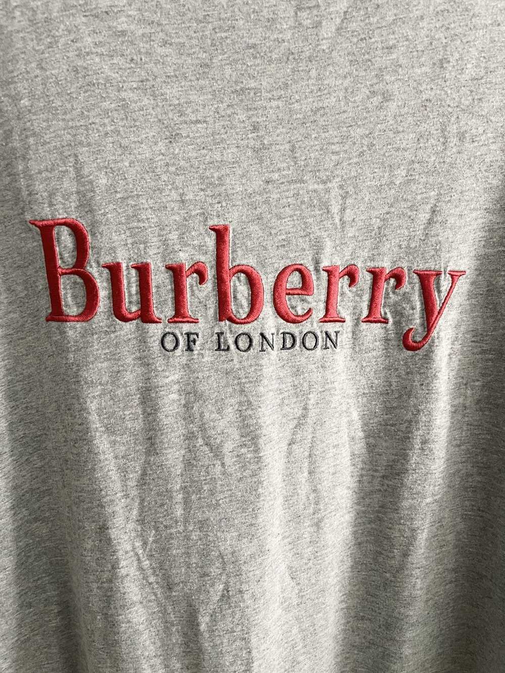 Burberry × Vintage STEAL! 2000s Burberry London E… - image 3