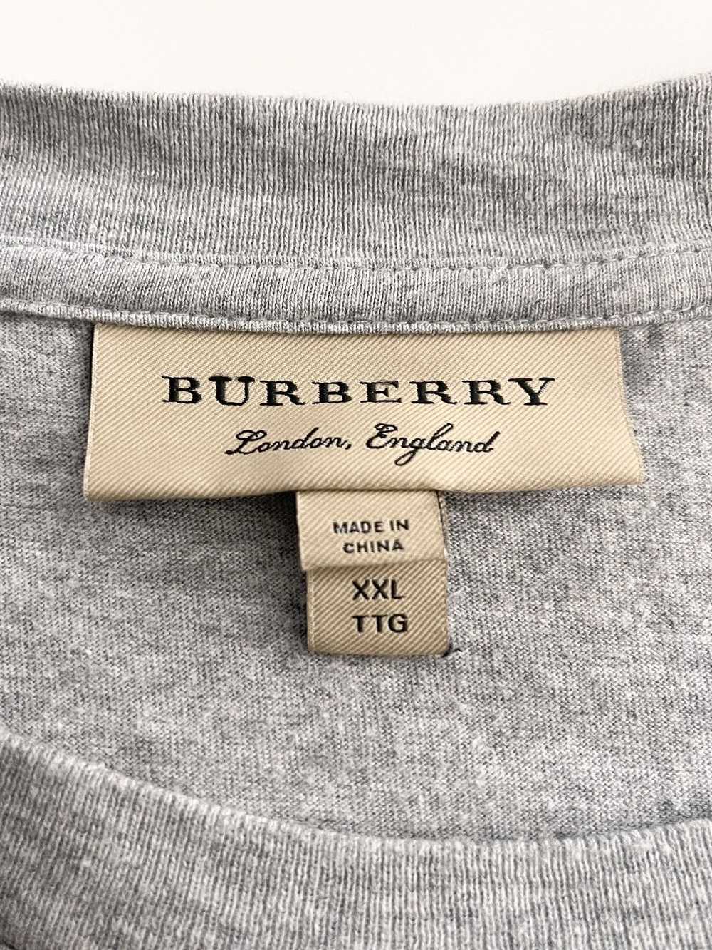 Burberry × Vintage STEAL! 2000s Burberry London E… - image 4