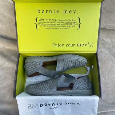 BERNIE MEV “Layla” Flats