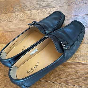 REGAL Black Leather Flat Shoes