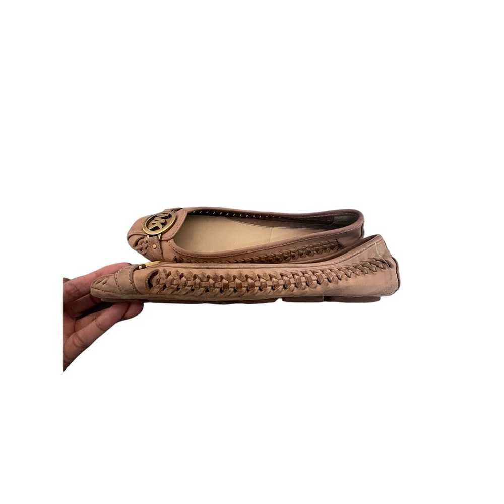 Michael Kors Women's Leather Braided Flats Size 7… - image 2