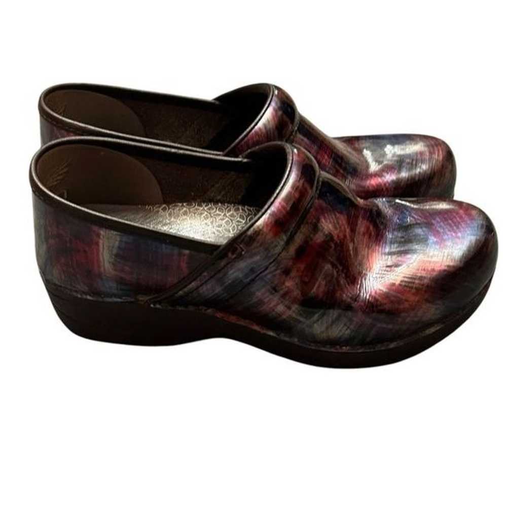 Dansko XP 2.0 Clogs Shoes - Sweep Patent Color - … - image 1