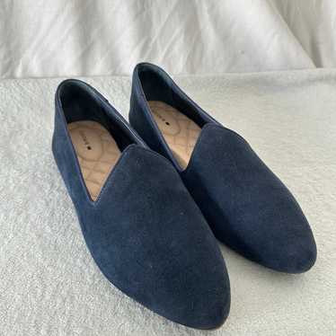 Like NEW Birdies THE STARLING in Navy Suede size 9