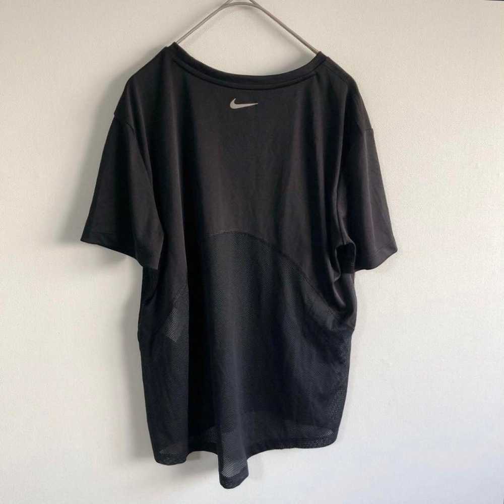 Y3638 Nike [Excellent Condition] Dri-FIT Logo T-S… - image 2