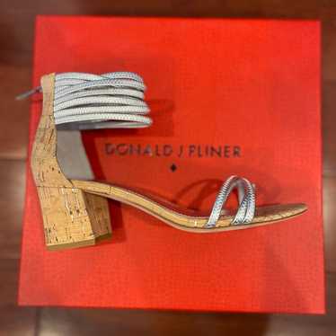 Donald Pliner Sandals