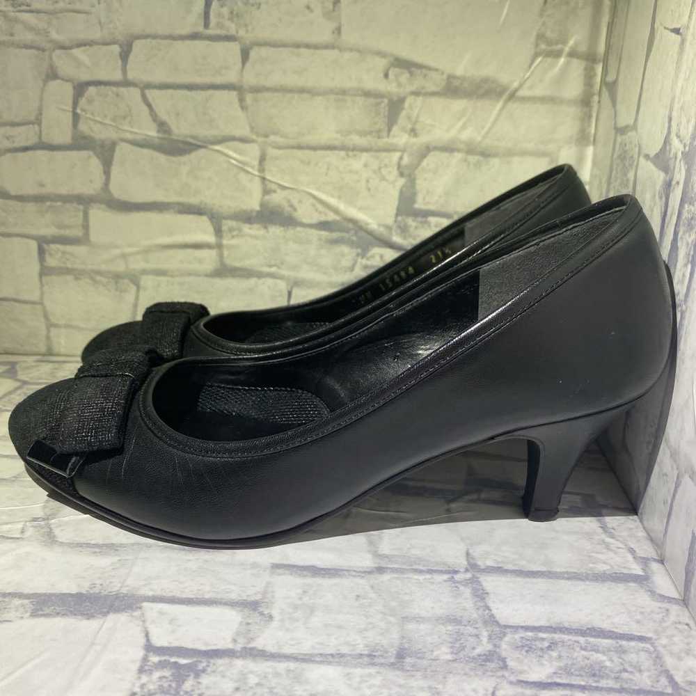 【Good Condition】Diana Pumps Genuine Leather with … - image 2