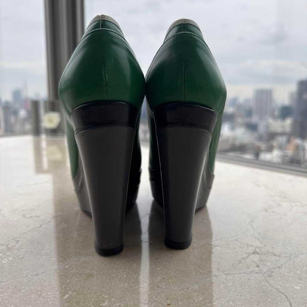 Escada☆ Green Leather Wedge Heel Pumps Size 37 - image 2