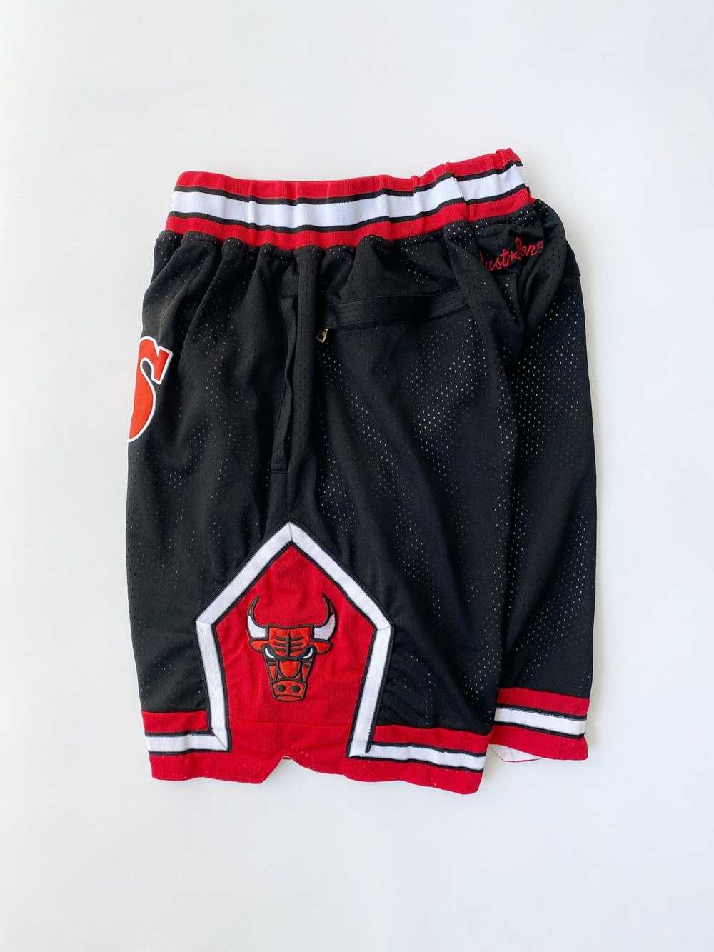 Chicago Bulls × Just Don × Vintage Just Don Chica… - image 3