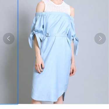 ELENDEEK Off-Shoulder Dress - image 1