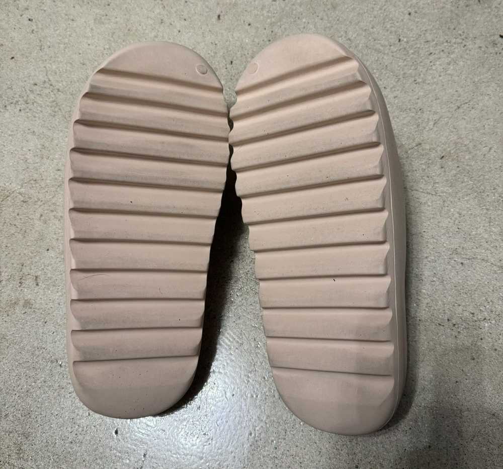 Adidas × Kanye West Adidas Kanye West Sample Yeez… - image 2