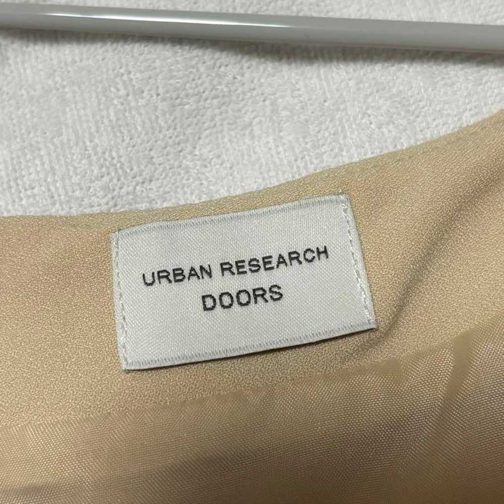 URBAN RESEARCH DOOR Formal Knee-Length Dress - image 3