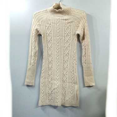 【ZARA】Cream-colored cable knit high-neck sweater d