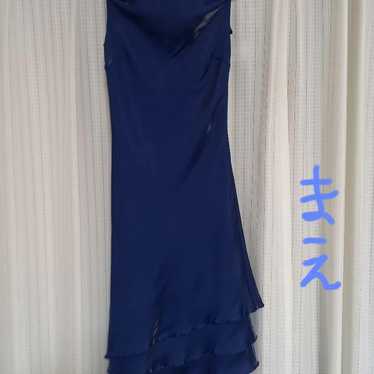 Party dress with a formal stole.