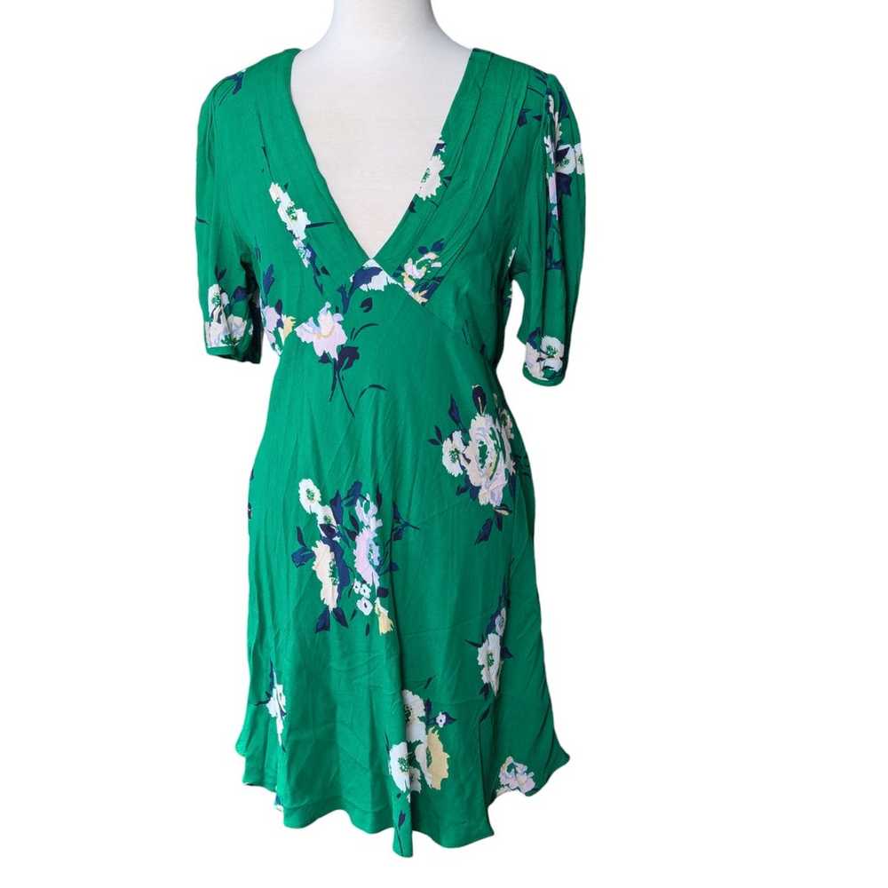 Free People Neon Garden Size 8 Green Floral V-nec… - image 2