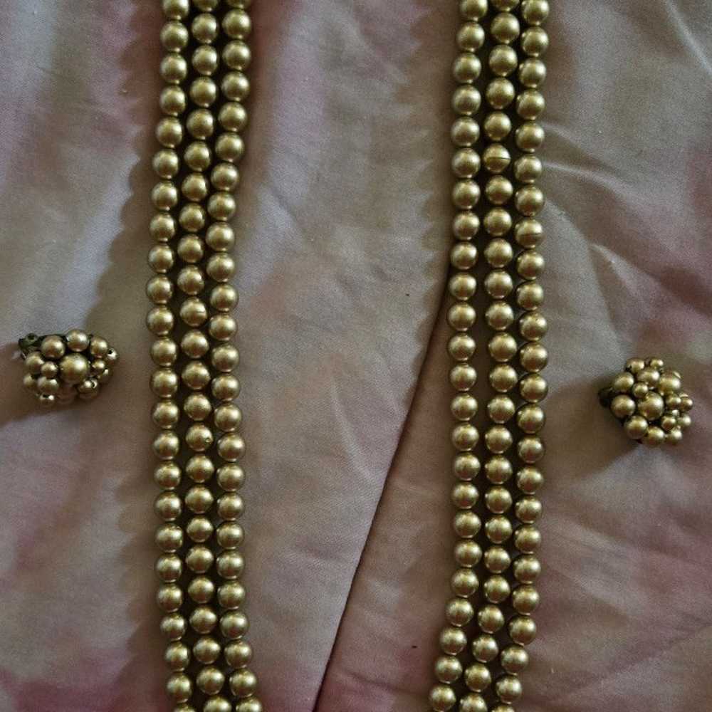 Vintage Double Strand Ivory Faux Pearls W/  match… - image 1