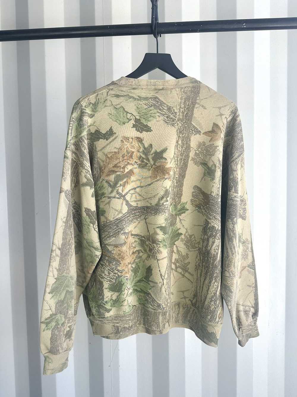 Vintage Camo Long Sleeve SweatShirt Sun Faded Dis… - image 3