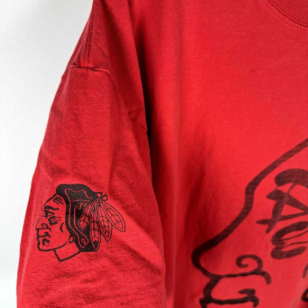 NHL NHL Men's Chicago Blackhawks Red Crew Neck T-… - image 4