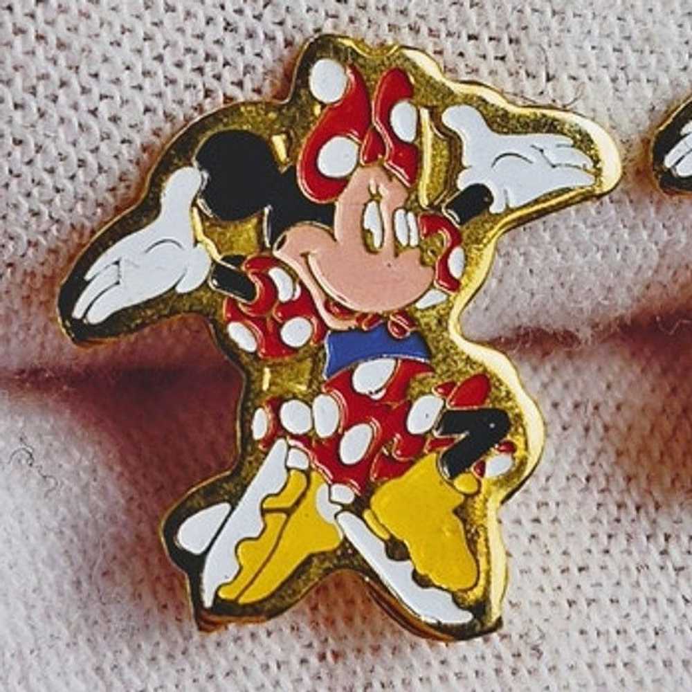 Disney WDP Disney Minnie Mouse Ice Skating Stud E… - image 2