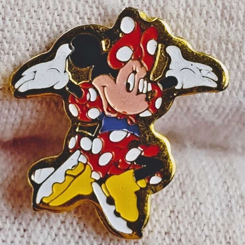 Disney WDP Disney Minnie Mouse Ice Skating Stud E… - image 3