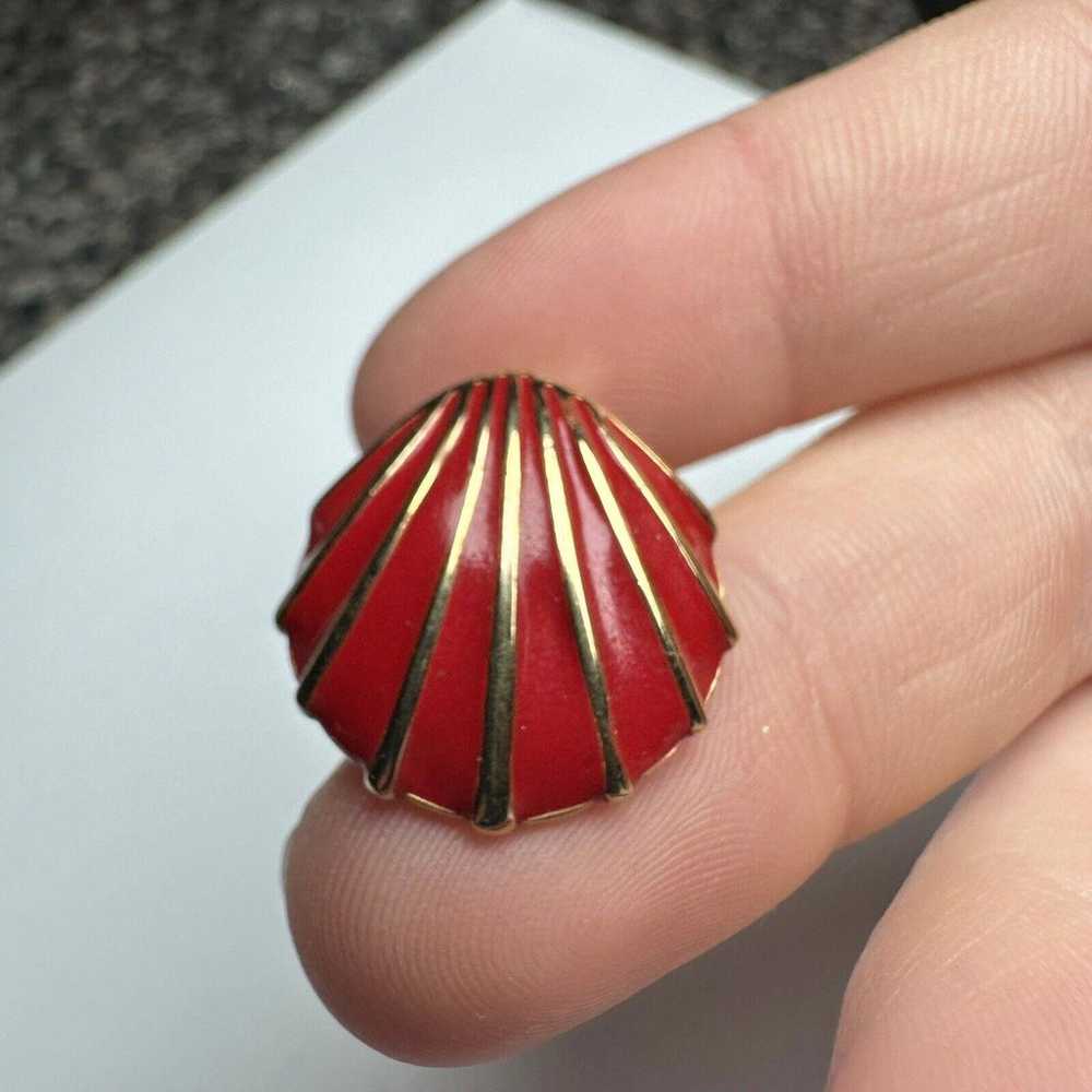 Vintage Monet Gold Tone Red Enamel Seashell Stud … - image 5