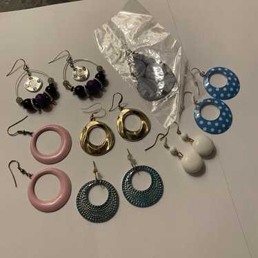 Lot Of 8 Costume Earrings Pierced Metal / Enamel … - image 1