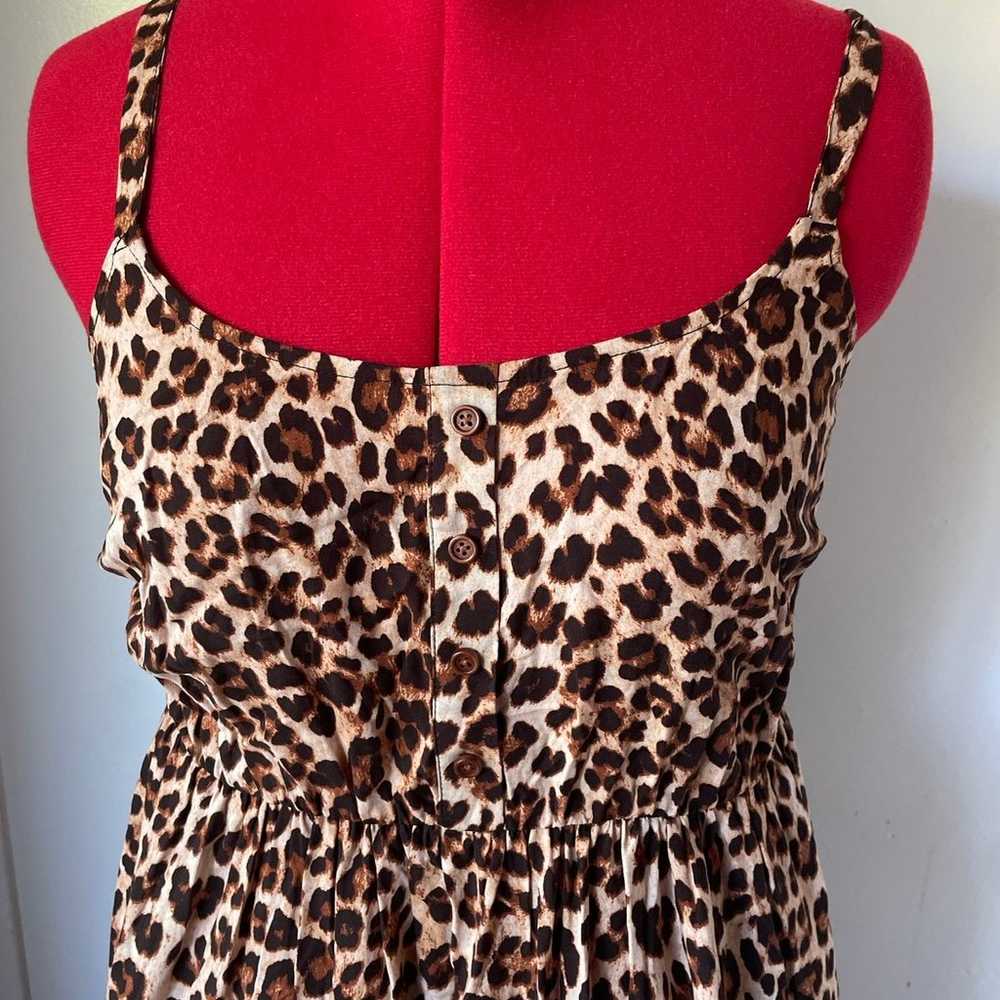 Leopard print tiered dress with pockets - image 5