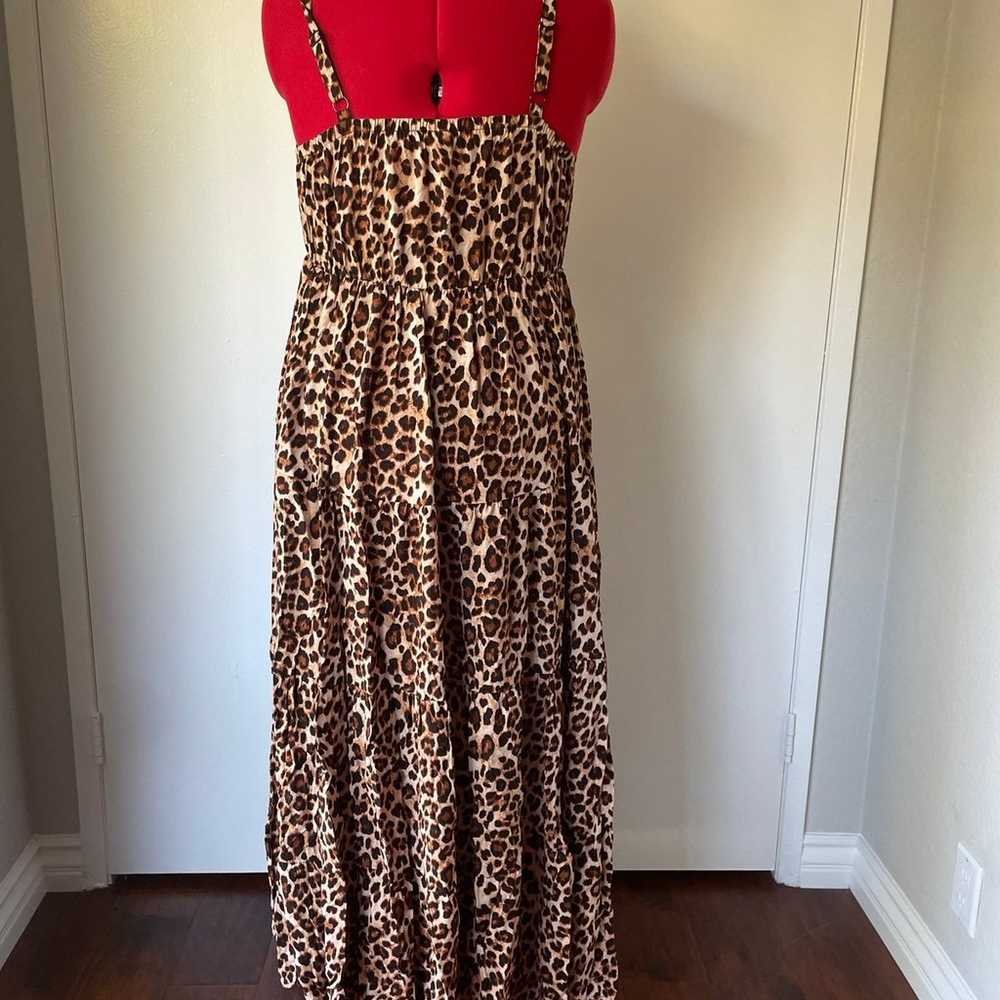 Leopard print tiered dress with pockets - image 8