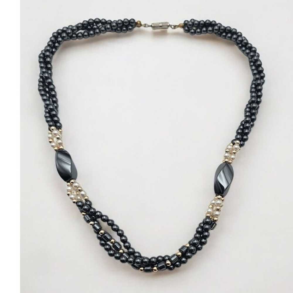 Vintage Hematite & Freshwater Pearl Necklace - image 4