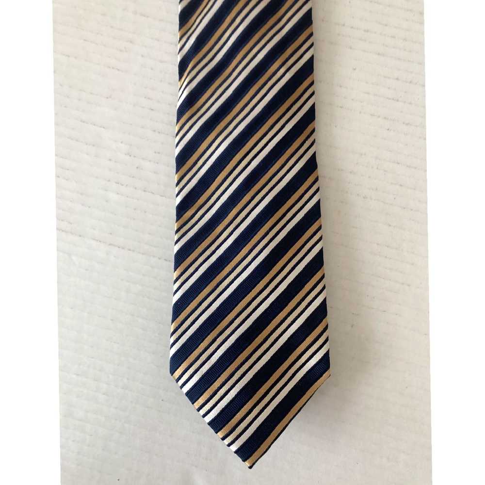 Vintage Elegant Silk Necktie for Men Featuring Ex… - image 1