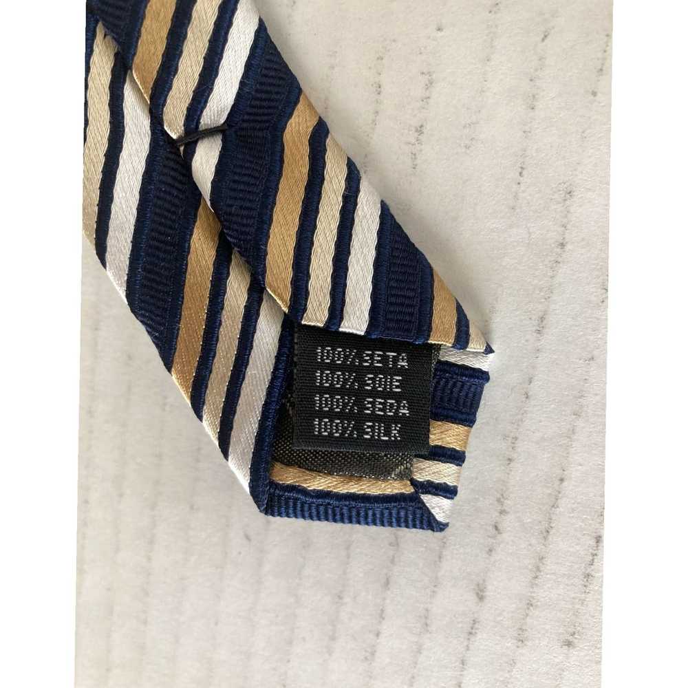 Vintage Elegant Silk Necktie for Men Featuring Ex… - image 5