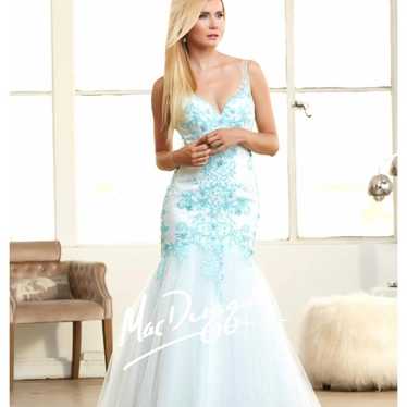 MAC DUGGAL gown - image 1