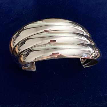 Signed  ITALY 925 Sterling Silver Solid Shiny Vin… - image 1