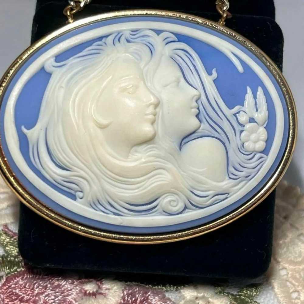 Vintage WEST GERMANY Cameo Pendant Necklace - image 3