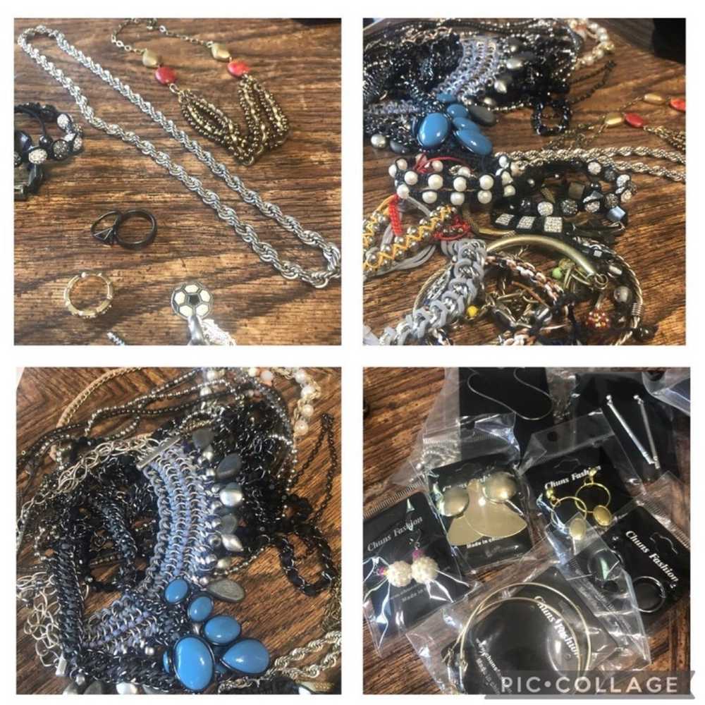 Beautiful Lot of Wearable Jewelry Bundle Mix 30+ … - image 8