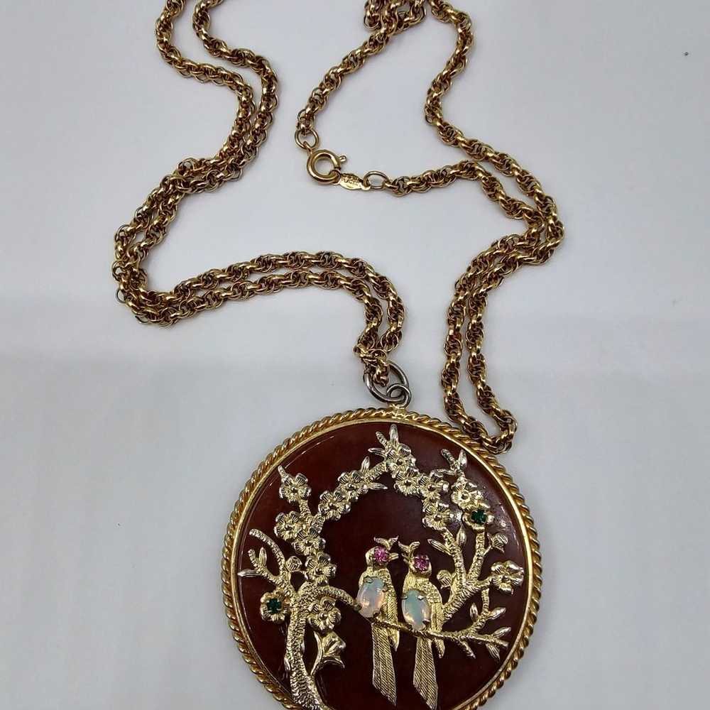 Vintage Gold tone Necklace w/birds - image 2