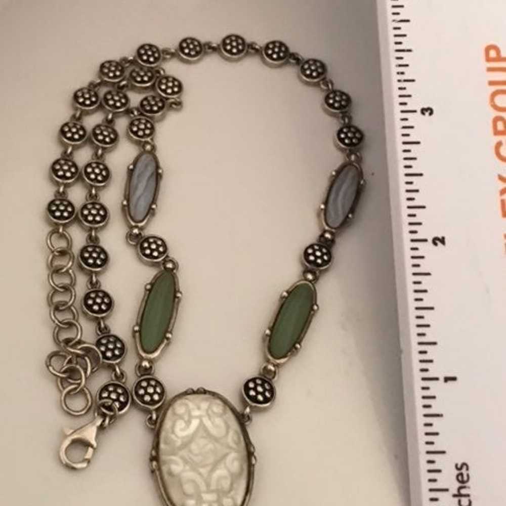 Vintage sterling silver carved MOP jade agate flo… - image 4