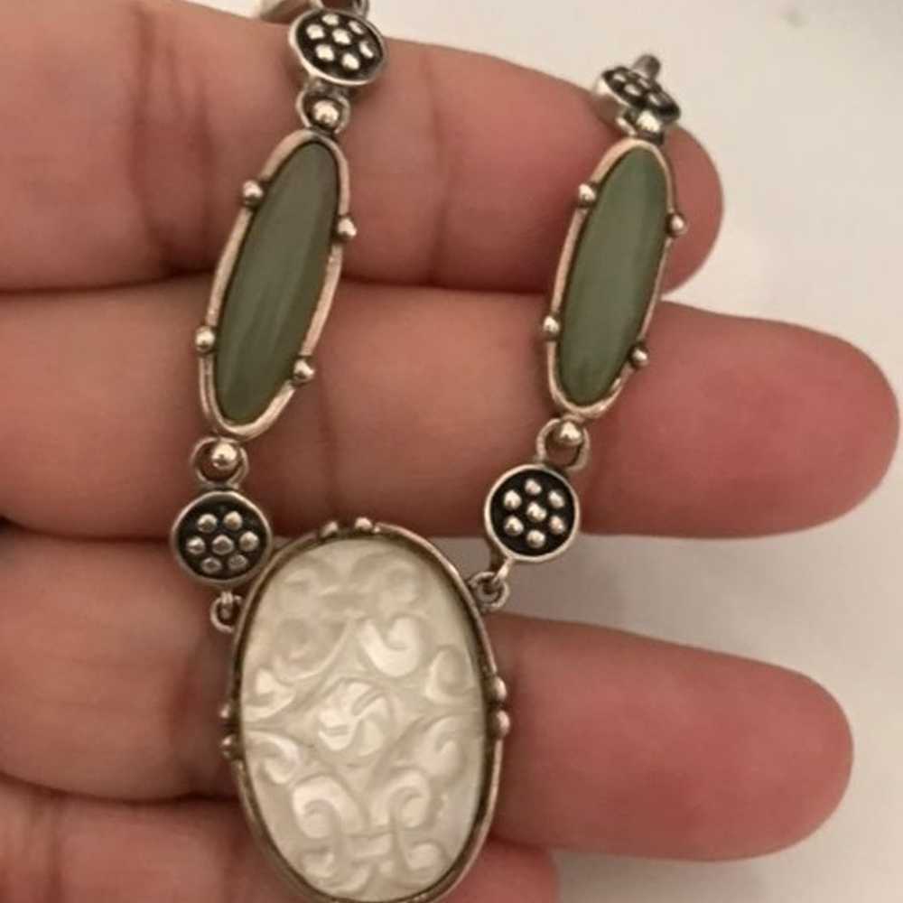 Vintage sterling silver carved MOP jade agate flo… - image 6