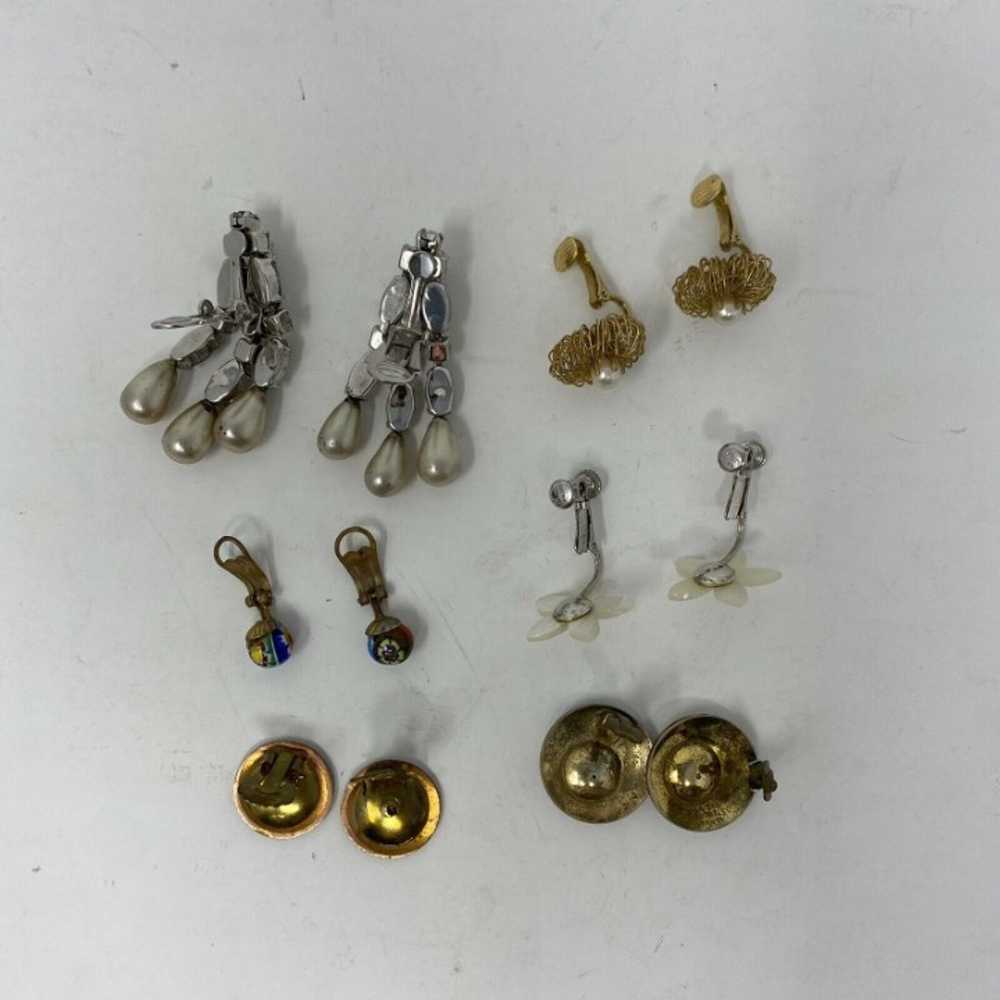 Vintage Earrings Lot 6 - Gold Tone Desig - image 9