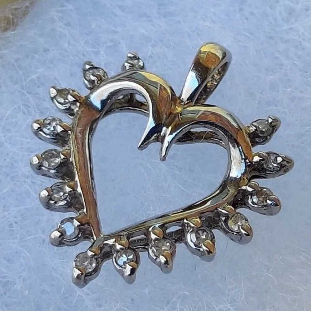 1/4 Carat Diamond 10K White Gold Heart Pendant Ch… - image 1