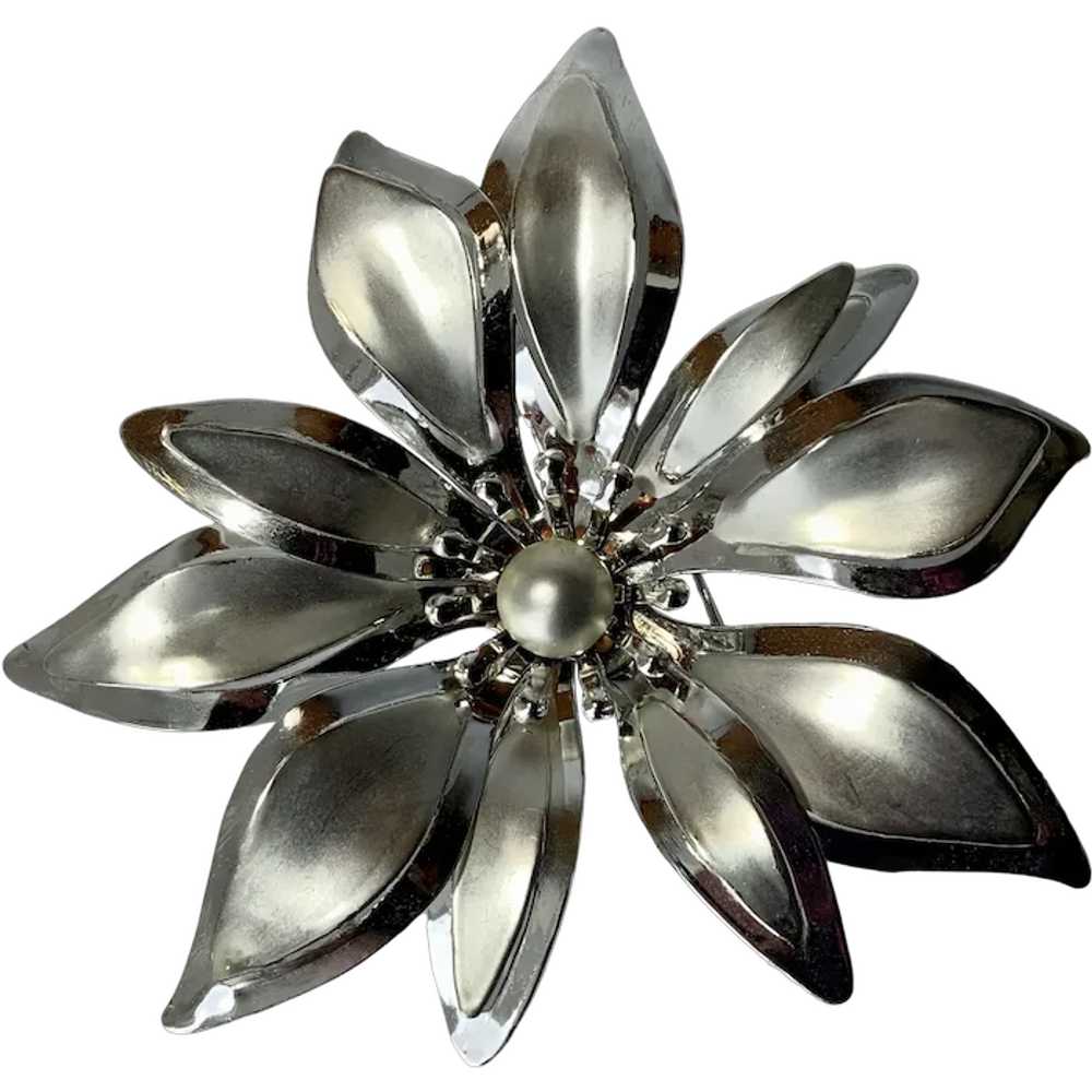 Beautiful Christmas Silver Tone Poinsettia Flower… - image 1